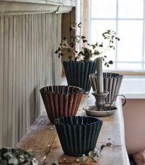 Kovový kvetináč Ronja - zelený - veľkosť M - Strömshaga AB - 1 ks